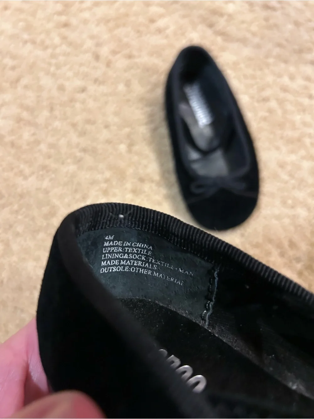 Gymboree Black Velvet Bow Ballet Flats. Size 4m